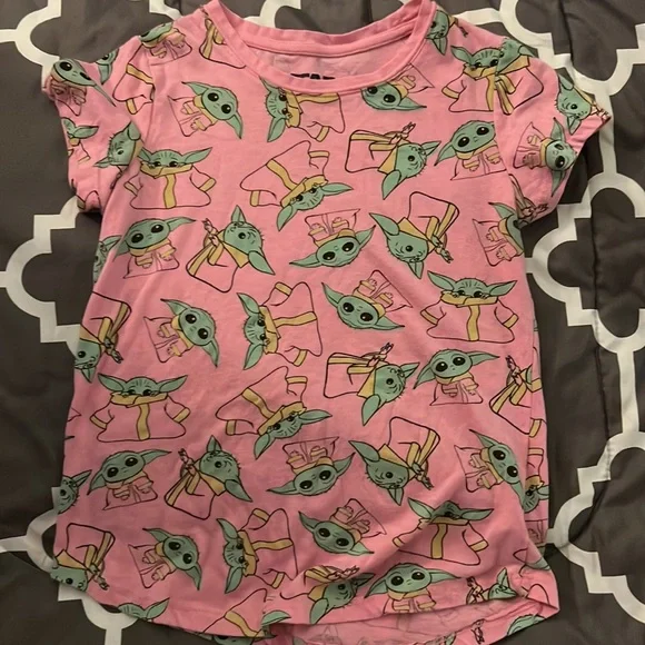 Bundle of Three Star Wars Shirts - Picture 5 of 10